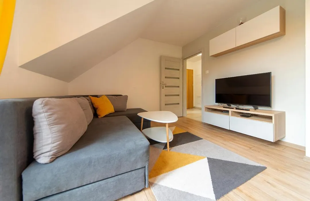 Apartament Sun&Ski Weekend Willa Nad Łomnicą 15 - centrum 100m-1