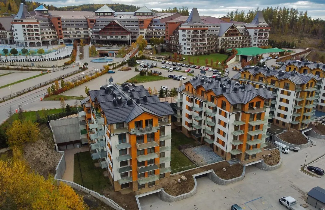 Apartament Śnieżna Melodia - z widokiem na śnieżkę, blisko stoku narciarskiego, obok Aquaparku by SpaceApart-1