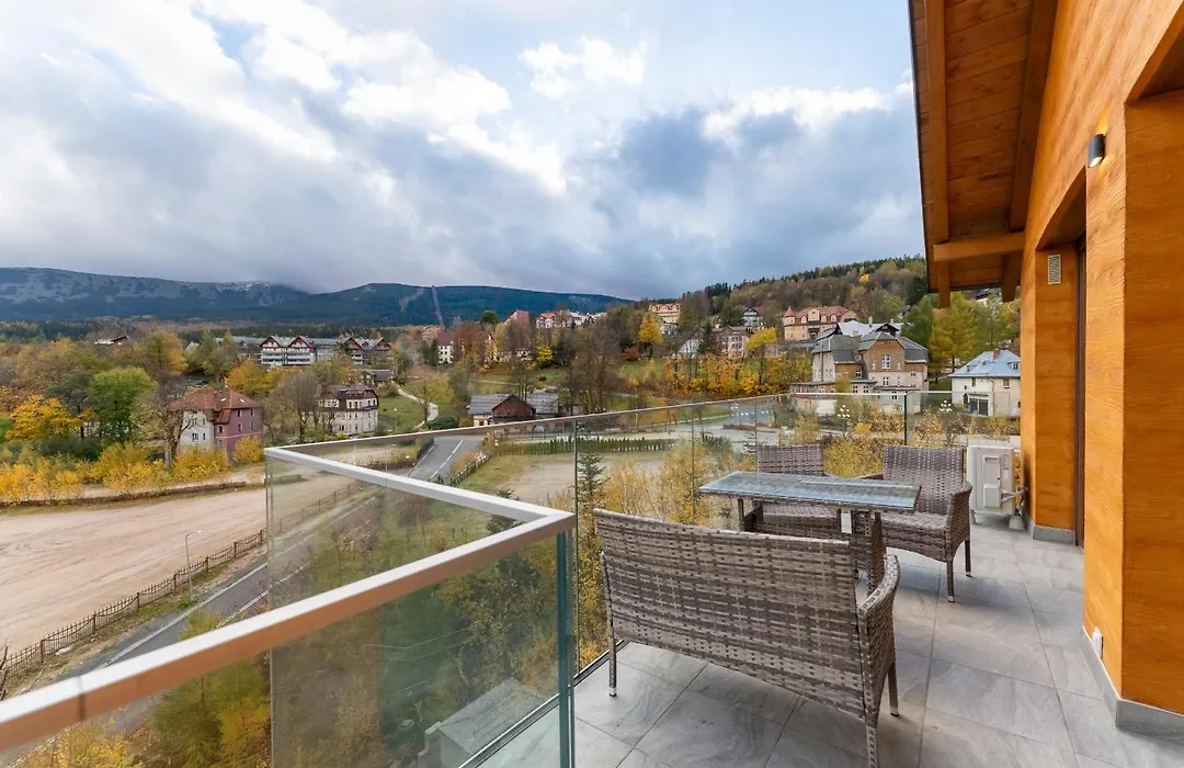 Apartament Widokowe Marzenie - blisko stoku, parking podziemny-1