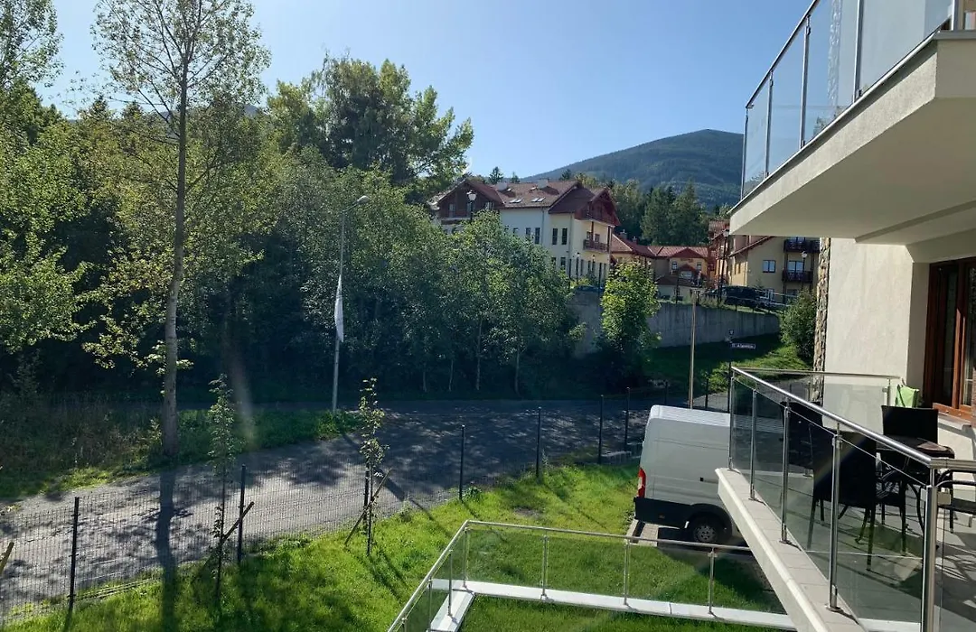 Apartament Skalisty-1