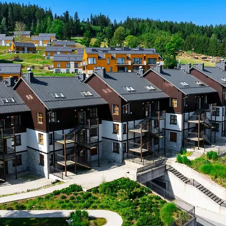 Wonder Home - Apartamenty z balkonami i ogródkami, blisko stoku narciarskiego Karpatka i szlaków turystycznych-3