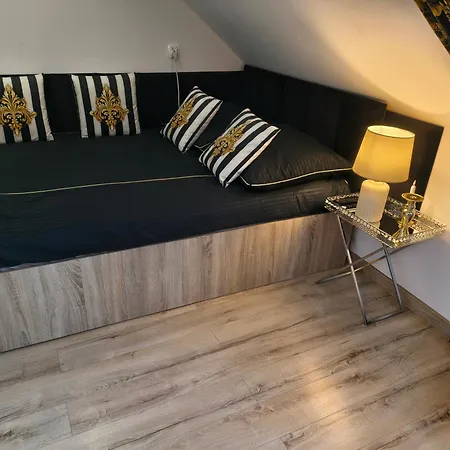 Apt FIONA4 Centrum700m Parking Bezpłatny Monitorowany Salon z Sypialnią Tv Łazienka Kuchnia Rekuperacja-2
