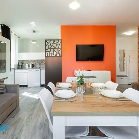 Apartamenty BlueSky - Nadrzeczna 3d-3e, blisko centrum Karpacza, dworca PKP w zielonej okolicy-2