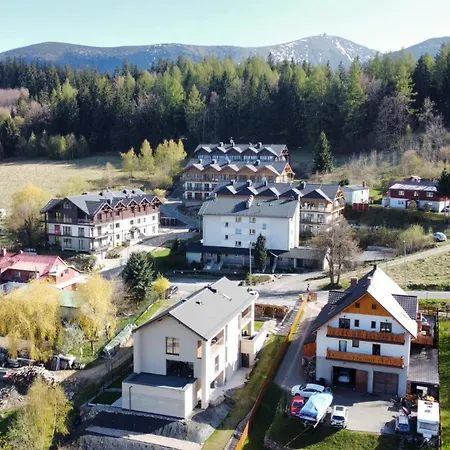 Skalnica- apartamenty z widokiem na góry, przy szlakach-2