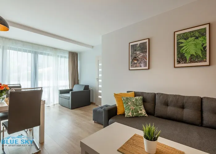 Apartamenty BlueSky - Karkonoska 13, z widokiem na góry, blisko szlaków i wyciągów, w zielonej okolicy Karpacz