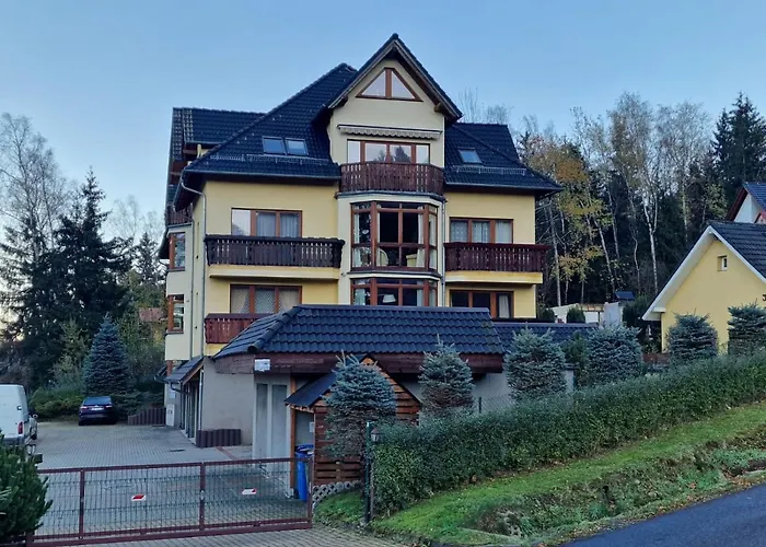 Skalna View Apartament z widokiem dwie sypialnie i salon balkon parking Karpacz