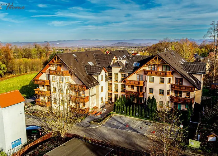 Wonder Home - Apartamenty w przyziemiu - cicha okolica Karpacz
