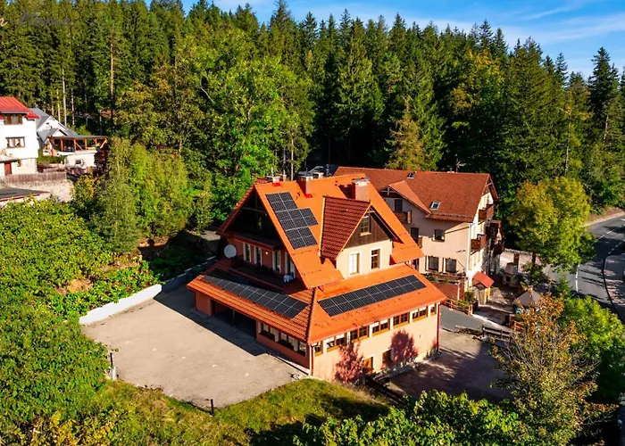 Wonder Home - Apartamenty Karkonosz blisko wyciągów narciarskich, szlaków i restauracji Karpacz