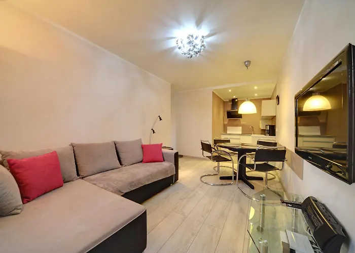 Eleganckie i Stylowe Apartamenty Sun Seasons 24 w Karpaczu z Parkingiem by Noclegi Renters