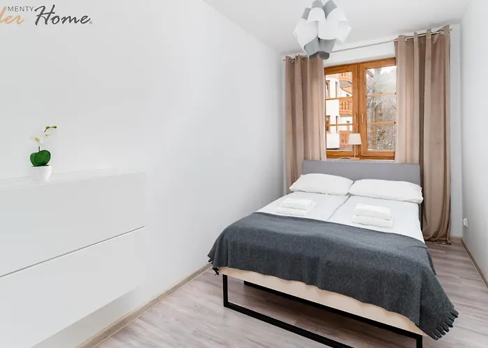 Wonder Home - Apartamenty Leśny Dom z balkonami, niedaleko centrum, w cichej okolicy Karpacz