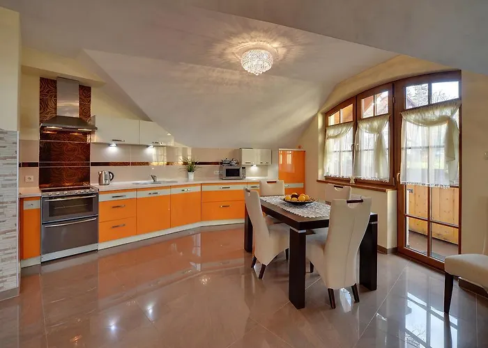 Apartament Pod Gwiazdami - centrum z tarasem i kominkiem Karpacz